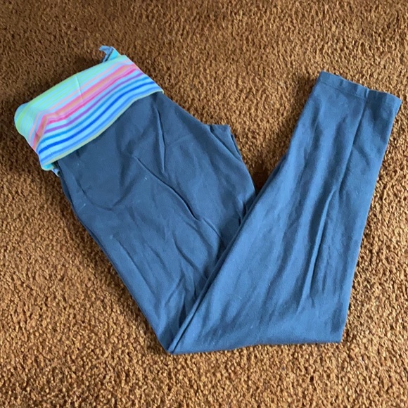 Victoria’s Secret Grey Leggings w/ 5” Rainbow Band - Picture 2 of 6